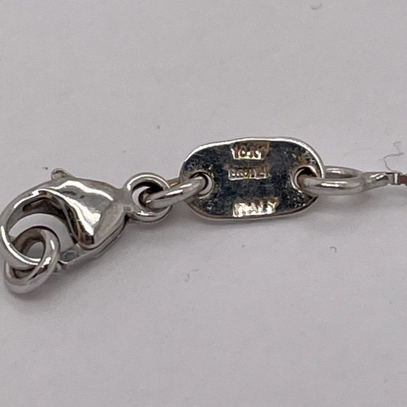 Eleganza 18K White Gold Marquise Amethyst and Pear Shaped Peridot Necklace - Picture 4 of 4